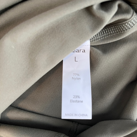 NWOT olive green Halara tank dress with built in shorts and bra sz L - Picture 2 of 7